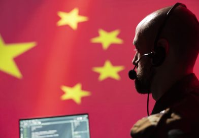 Gobierno chino prohíbe contenidos en línea y creados con IA que estén en contra del matrimonio y la natalidad