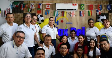 Realizadores de Vox Dei fortalecen su identidad institucional y habilidades en comunicación visual